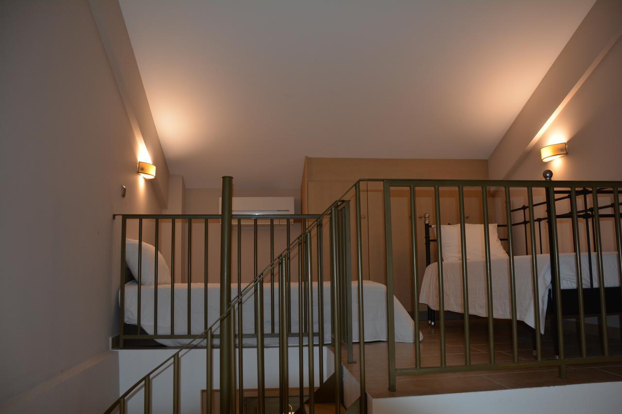 Royalty Suites Seaside Νικήτη Εξωτερικό φωτογραφία