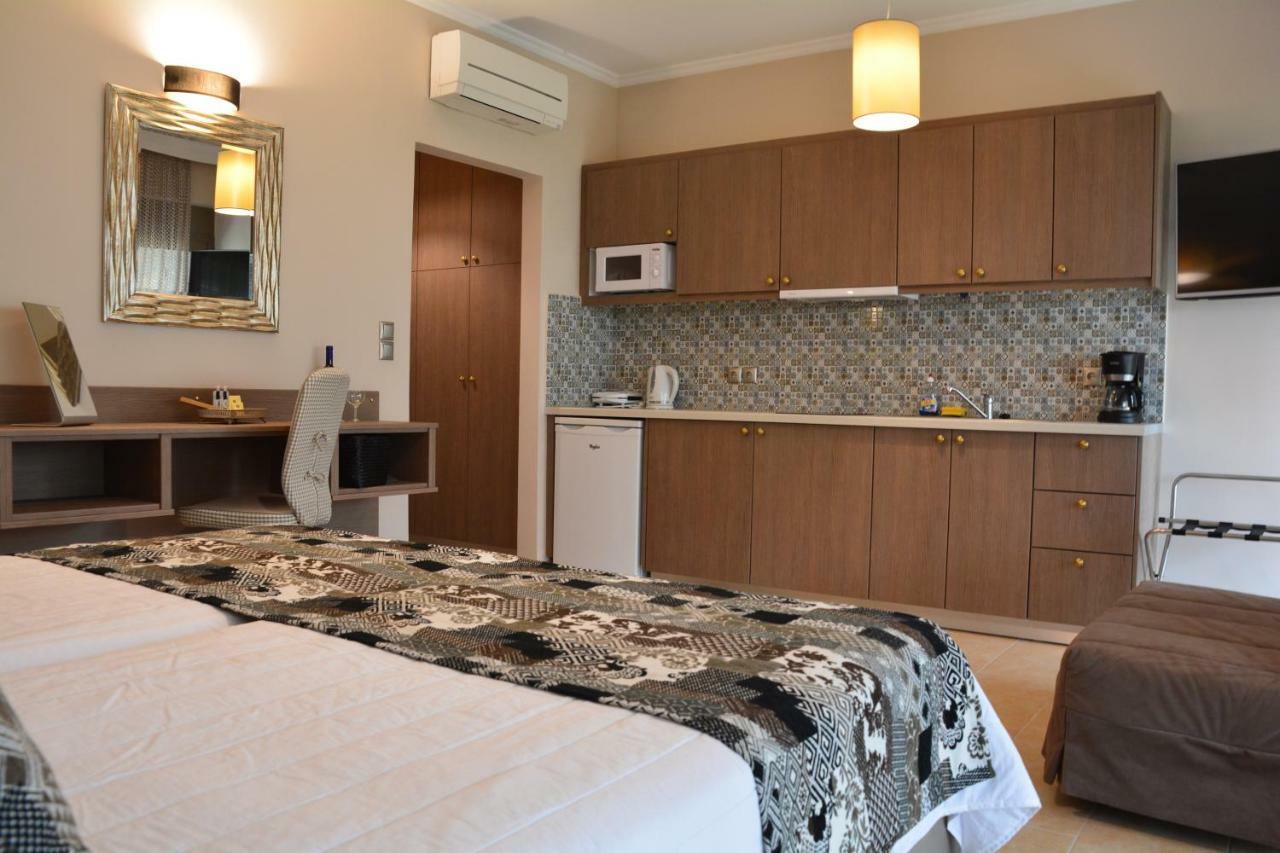 Royalty Suites Seaside Νικήτη Εξωτερικό φωτογραφία