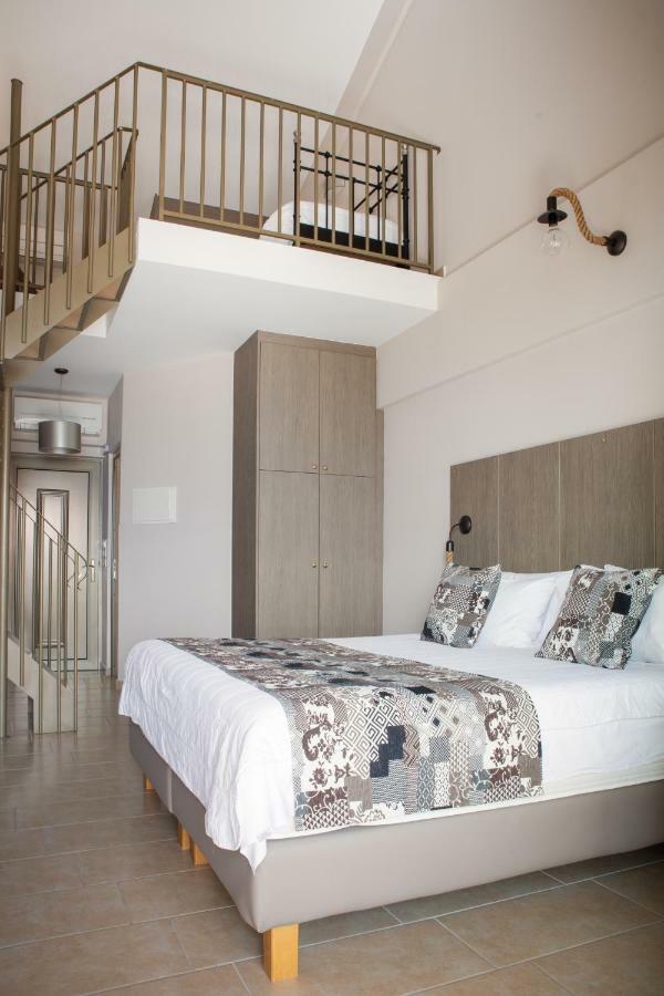 Royalty Suites Seaside Νικήτη Εξωτερικό φωτογραφία
